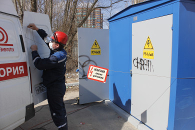  «Горэлектросеть» вернула электричество жителям многоэтажки в Воронеже