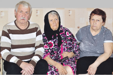 90-летнюю пенсионерку не выпускают из России из-за карантина