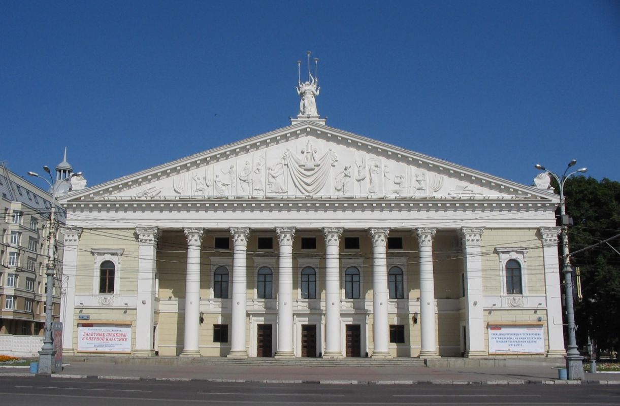 Музей театра оперы и балета